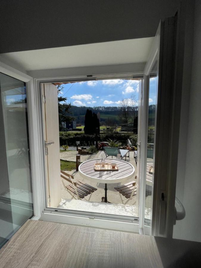 Le Nice Valmontais - Draps Et Serviettes Sur Demande Valmont  Exterior photo